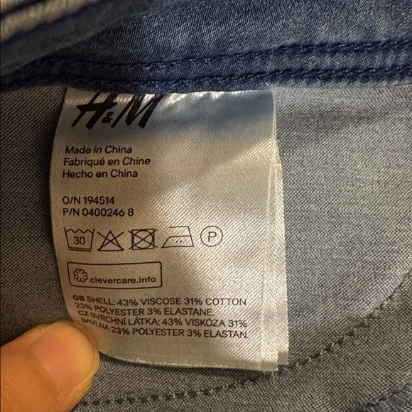 H&M Women Low Waist Feather Soft Skinny Jeggings (Size: 8) - Picture 6 of 6